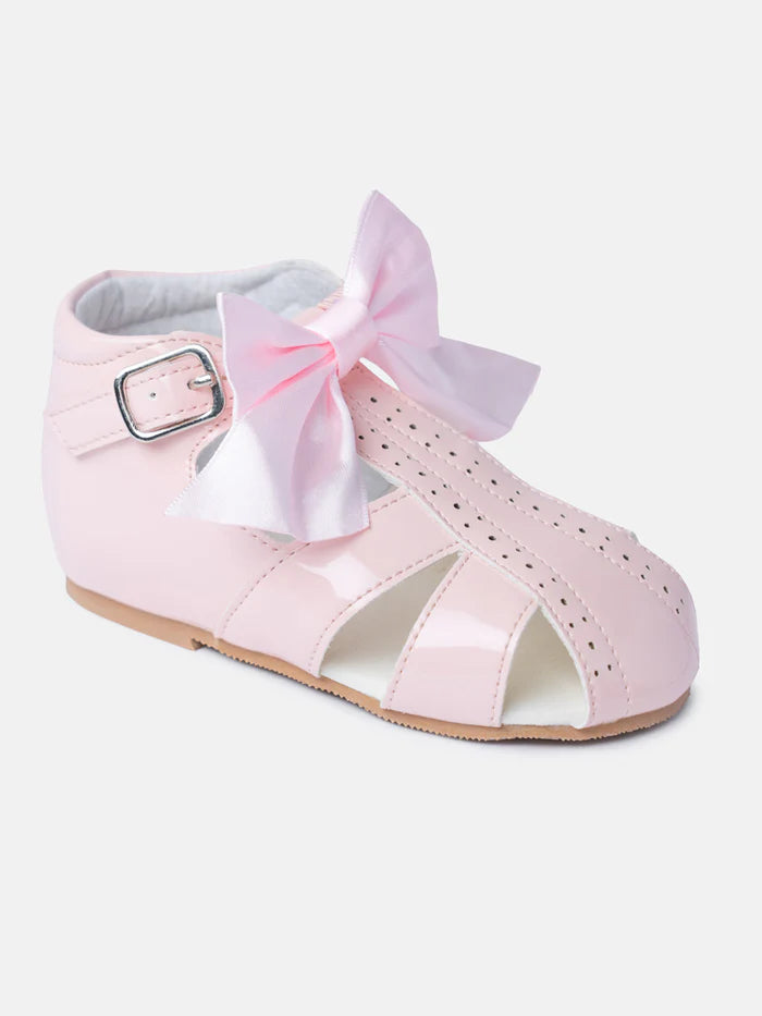 Pink Bow Sandles