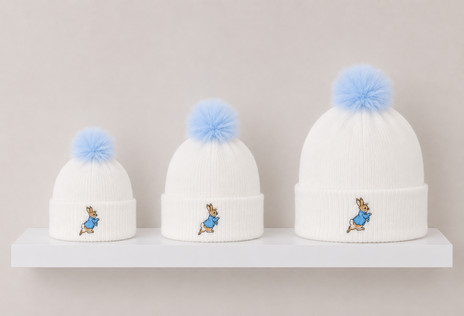 Single Pom Peter Rabbit Hat White and Blue